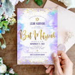 Bat Mitzvah Goldfolie und lila moderne Aquarell Einladung<br><div class="desc">Seien Sie stolz, freuen Sie sich und präsentieren Sie diesen Meilenstein Ihres Lieblings-Bat Mitzvah! Versenden Sie dieses atemberaubende, moderne, funkelnd Goldfolien- und Glitzer-Imitat-Drehbuch und das Typografie-Skript vor einem weichen lila Aquarellhintergrund, personalisierte Einladung für eine Veranstaltung zur Erinnerung. Personalisieren Sie den benutzerdefinierten Text mit dem Namen, Datum und Veranstaltungsort Ihres Bat...</div>