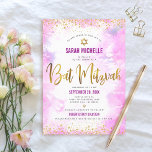 Bat Mitzvah Moderner rosa Aquarellgold Glitzer Einladung<br><div class="desc">Seien Sie stolz, freuen Sie sich und präsentieren Sie diesen Meilenstein Ihres Lieblings-Bat Mitzvah! Versenden Sie dieses atemberaubende, moderne, funkelnd Imitat-Folie und Glitzer-Punkte und Typografie-Skript vor einem weichen rosa Aquarell Hintergrund, personalisierte Einladung für eine Veranstaltung zu erinnern. Personalisieren Sie den benutzerdefinierten Text mit dem Namen, Datum und Veranstaltungsort Ihres Bat...</div>