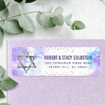 Bat Mitzvah Silver Foil Lila Aquarelladresse<br><div class="desc">Seien Sie stolz, freuen Sie sich und feiern Sie diesen Meilenstein Ihres Lieblings-Bat Mitzvah! Nutzen Sie diese atemberaubende, moderne, funkelnd Silber Imitate Folie Star of David und winzige Punkte vor einem weichen lila Aquarellhintergrund, geben Sie das Adressetikett zu ihrem besonderen Tag zurück. Personalisieren Sie den benutzerdefinierten Text mit Ihrem Namen...</div>