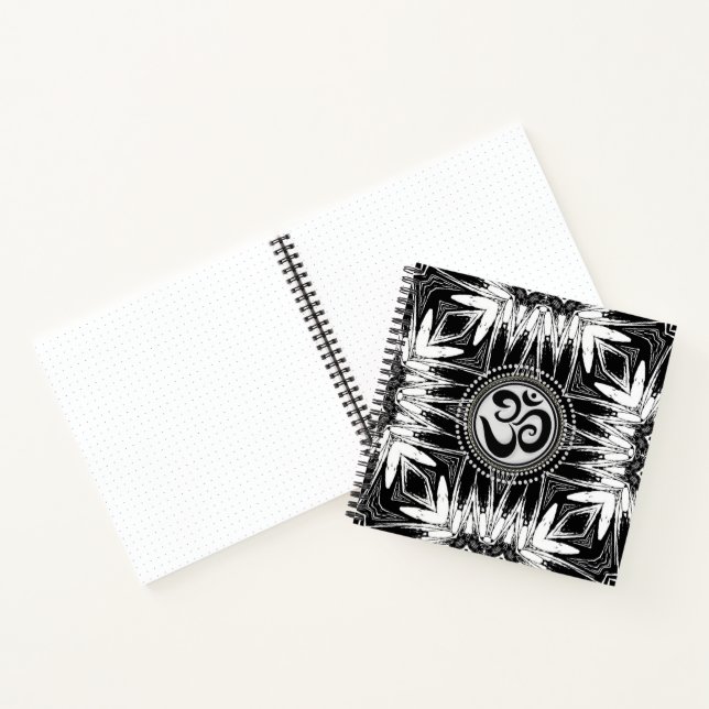 Batik Om Sign Black & White Mandala New Age Notizbuch (Innenseite)