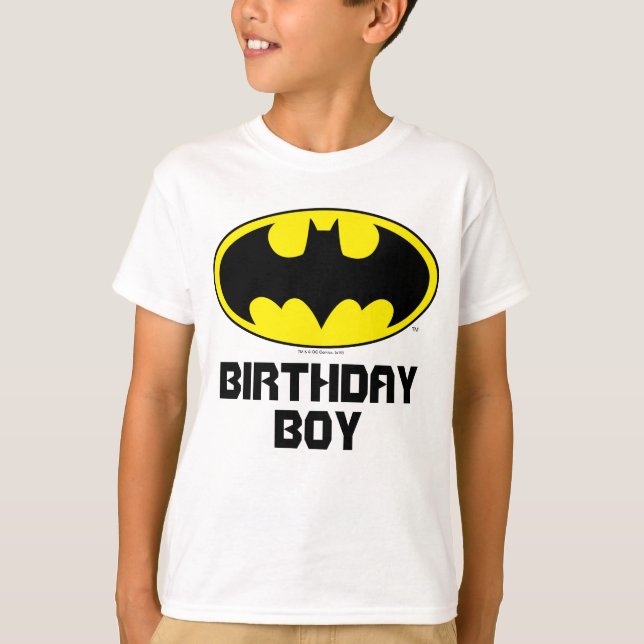 Batman | Geburtstagskind - Name & Alter T-Shirt (Vorderseite)