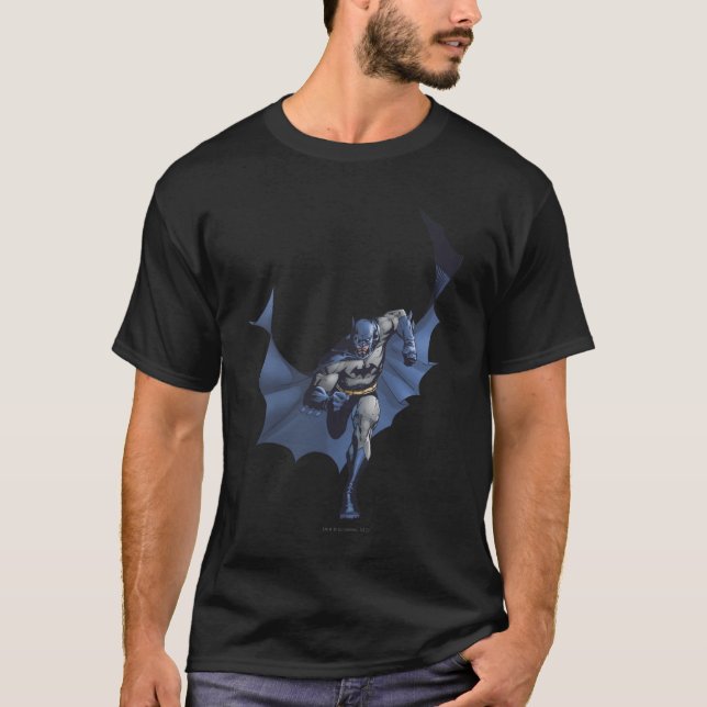 Batman läuft mit fliegendem Kap T-Shirt (Vorderseite)