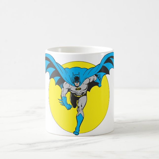 Batman Runs Forward Kaffeetasse (Mittel)