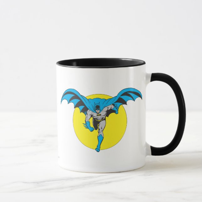 Batman Runs Forward Tasse (Rechts)