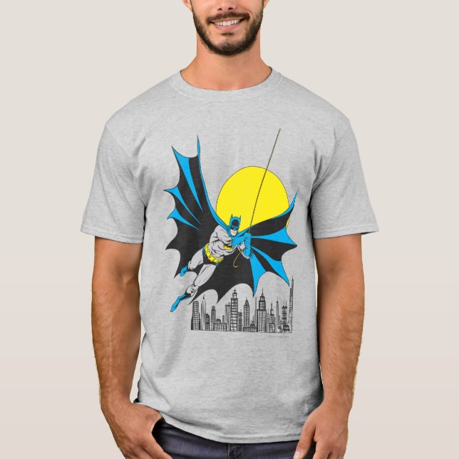 Batman Swings T-Shirt (Vorderseite)