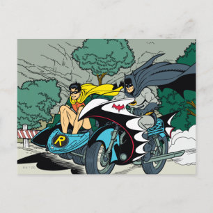 Batman und Robin im Batcycle Postkarte