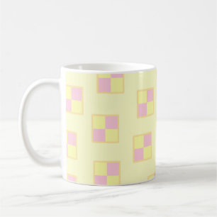 Battenburg Kuchen-Muster. Rosa und Gelb Kaffeetasse