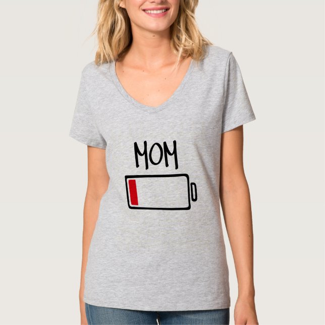 Batterie leer – Mama T-Shirt (Vorderseite)