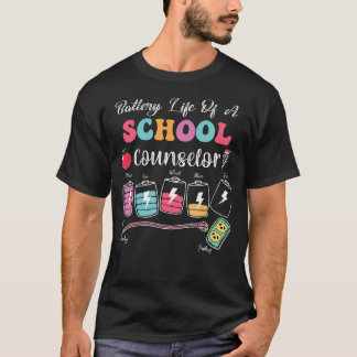 Batterielebensdauer eines Schulberaters zurück auf T-Shirt