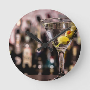 BATTERY OPERATED WALL CLOCK RUNDE WANDUHR