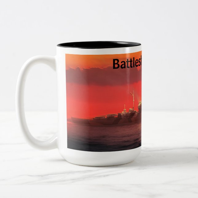 Battleship Bismarck Zweifarbige Tasse (Links)