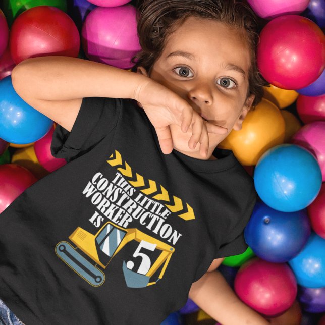 Bauarbeiter 5th Birthday Boy T - Shirt (Von Creator hochgeladen)