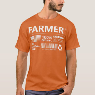 Bauer, der die landwirtschaftliche Nutzfarm kennze T-Shirt
