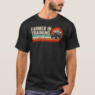 Bauer in der Ausbildung von rückwärts geneigten Zu T-Shirt