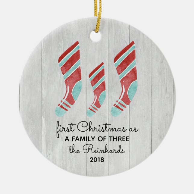 Bauernhaus-Woodsy Strumpf-neue Baby-Familie von Keramik Ornament (Vorne)