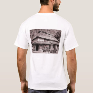 Bauernhof auf dem Dach von Mimasaka T-Shirt