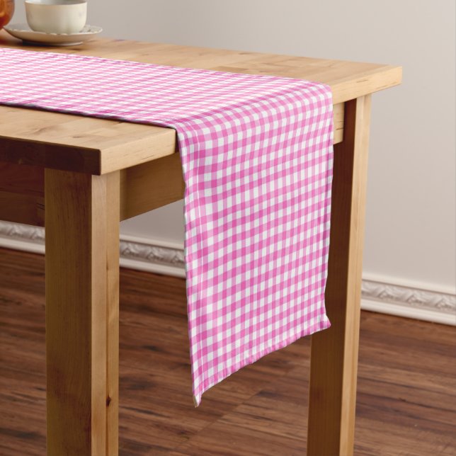 Bauernhof Pink Gingham Karo Kurzer Tischläufer (Beispiel)