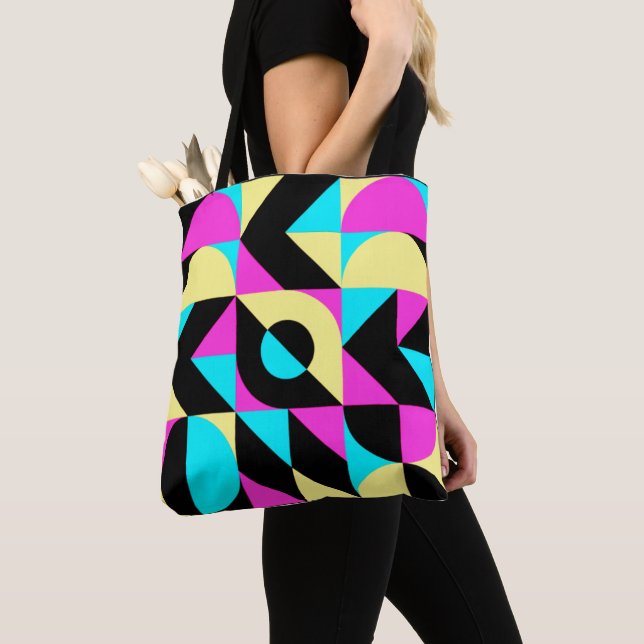 Bauhaus Inspiriertes geometrisches Muster (Von Nahem)
