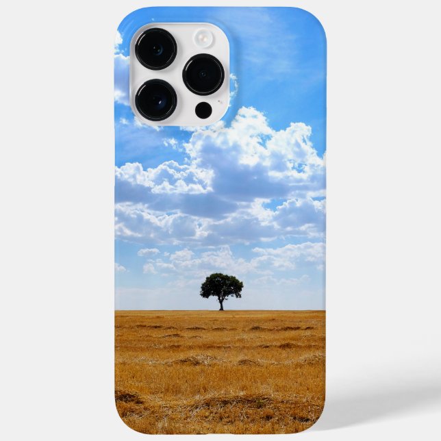 Baum auf einem geernteten Weizenfeld Case-Mate iPhone Hülle (Rückseite)