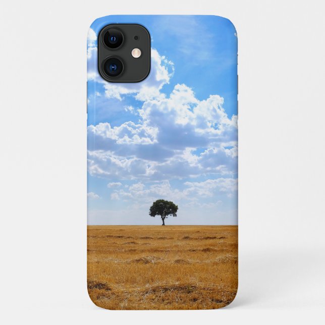Baum auf einem geernteten Weizenfeld Case-Mate iPhone Hülle (Rückseite)