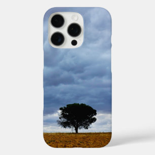 Baum auf einem leeren Feld iPhone 16 Pro Hülle