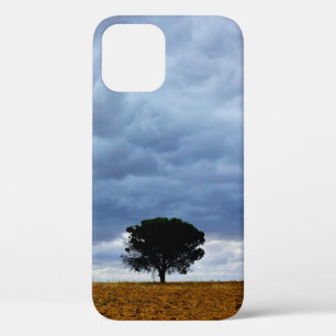 Baum auf einem leeren Feld Case-Mate iPhone Hülle