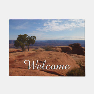 Baum aus roten Felsen I im Canyonlands Fußmatte