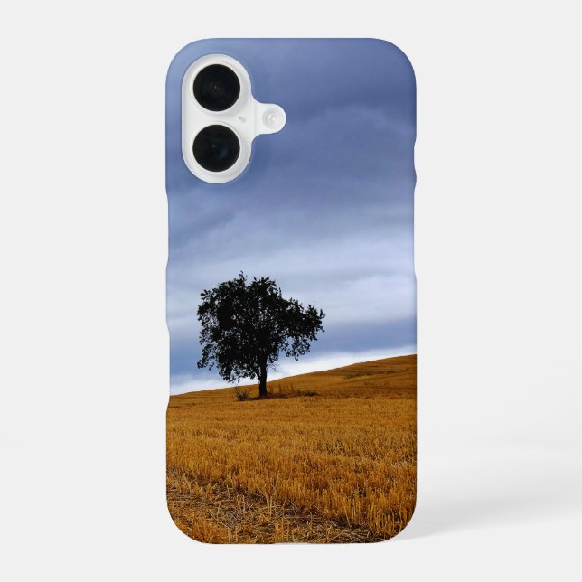 Baum in einem Weizenfeld iPhone 16 Hülle (Rückseite)