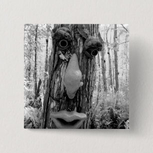 Baum-Troll auf einem Big Cypress-Baum. Button