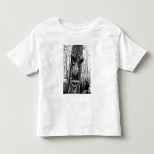 Baum-Troll auf einem Big Cypress-Baum. Kleinkind T-shirt