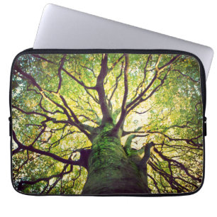 Baum-Umarmen Laptopschutzhülle