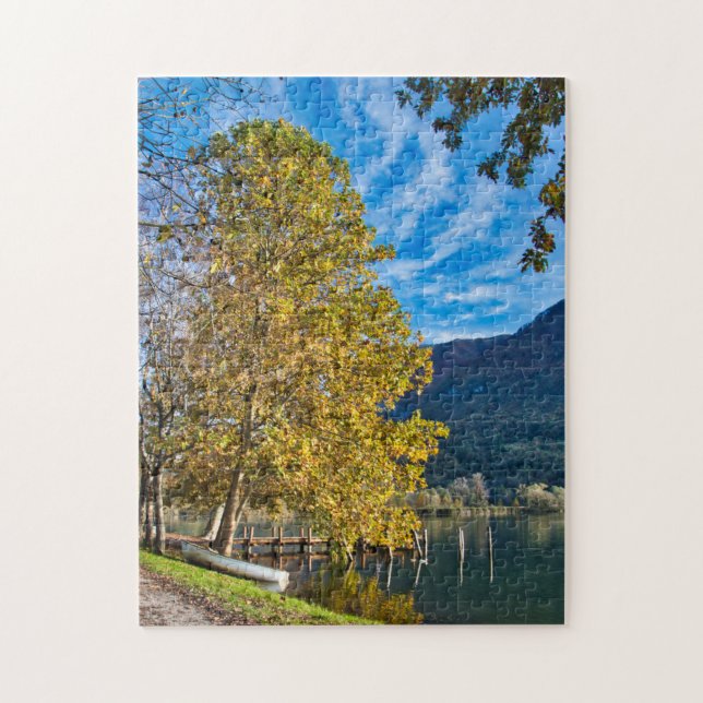 Baum und Schiff am See fallen Landschaft Puzzle (Vertikal)