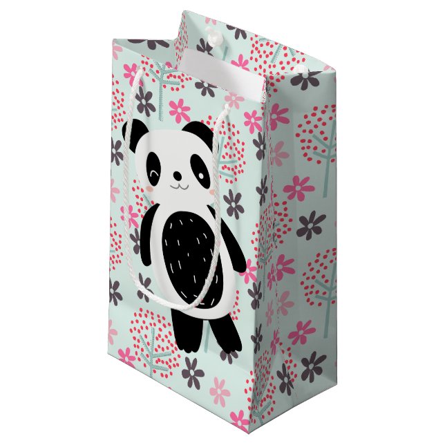 Bäume, Blume und Panda-Bären Kleine Geschenktüte (Vorderseite Schrägansicht)