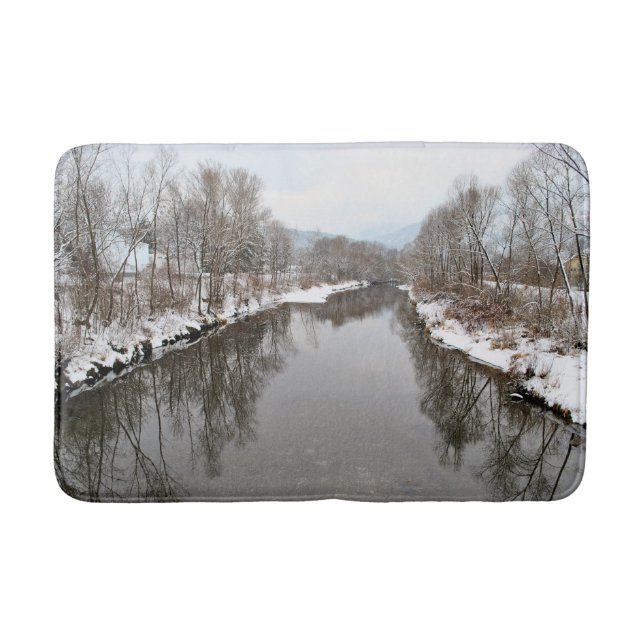 Bäume im Fluss Badematte (Vorderseite)