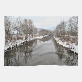 Bäume im Fluss Geschirrtuch
