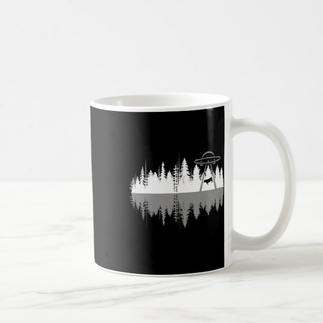 Bäume Reflektionsfläche Alien Entführung von Kuh Kaffeetasse (Rechts)