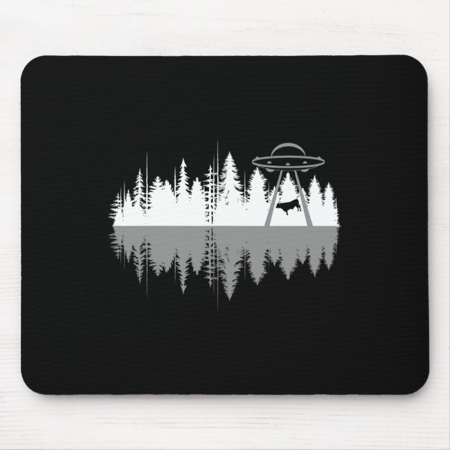 Bäume Reflektionsfläche Alien Entführung von Kuh Mousepad (Vorne)