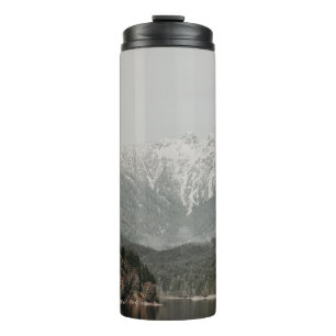 BÄUME UND BERGE THERMOSBECHER