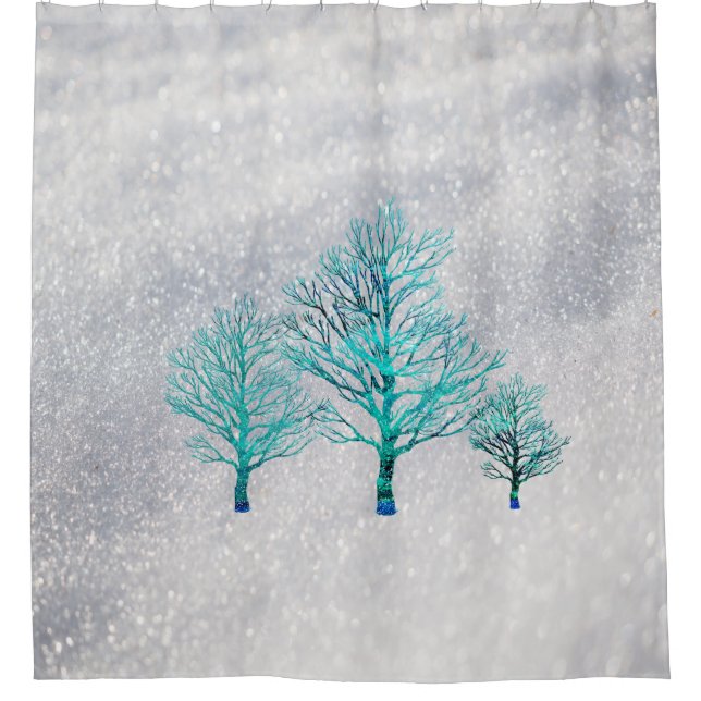 Bäume und Schneekristale Duschvorhang (Vorderseite)
