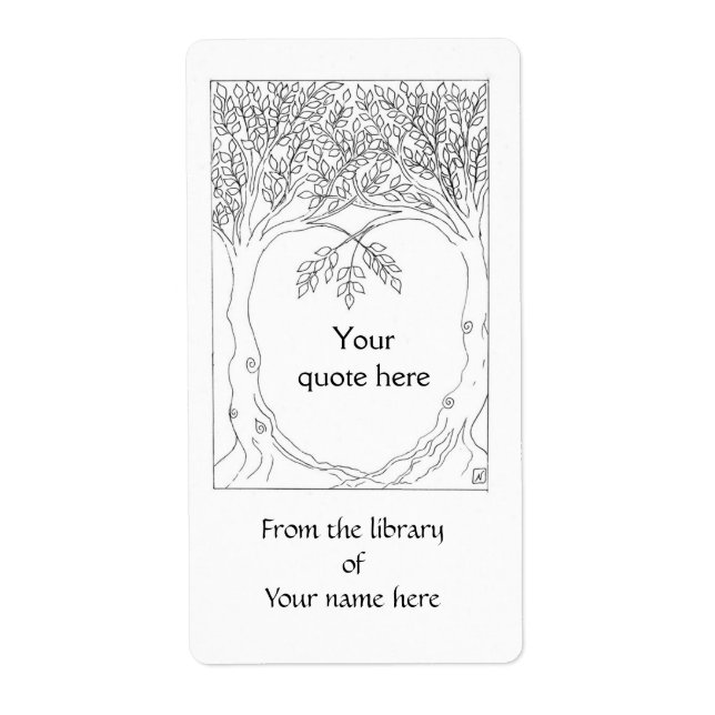 Bäume wachsen zusammen mit Buchplättchen (Vorne)