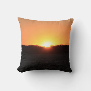 Bay Beautiful Sunrise Pillow Kissen