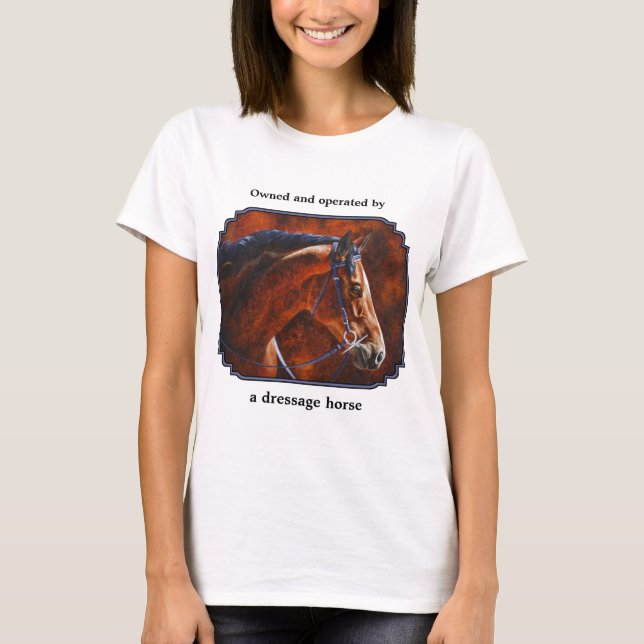 Bay Hanoverian Dressage Horse T-Shirt (Vorderseite)