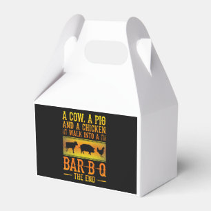 BBQ Eine Kuh, ein Schwein und ein Huhn laufen in Geschenkschachtel