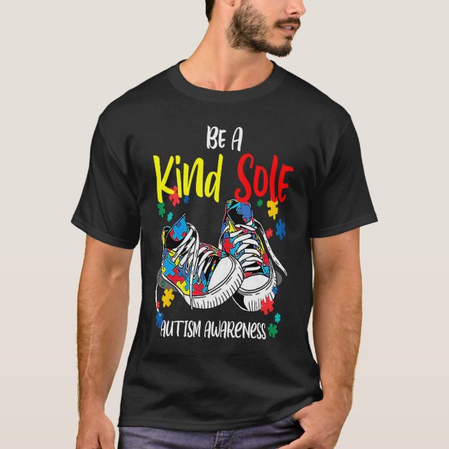 Be A Kind Sole Autism Awareness Rainbow Trendy Puz T-Shirt (Vorderseite)