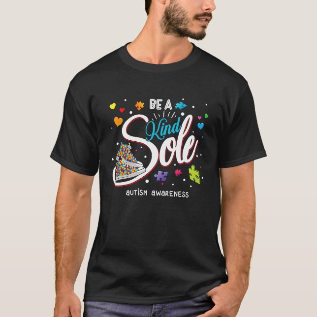 Be A Kind Sole Autism Awareness Rainbow Trendy Puz T-Shirt (Vorderseite)