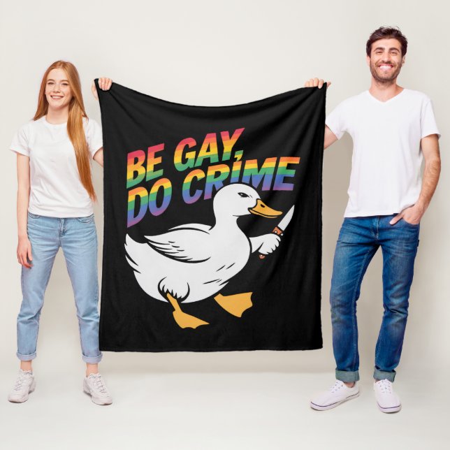 Be Gay Do Crime Funny Gose Regenbogen Pride LGBTQ Fleecedecke (Beispiel)