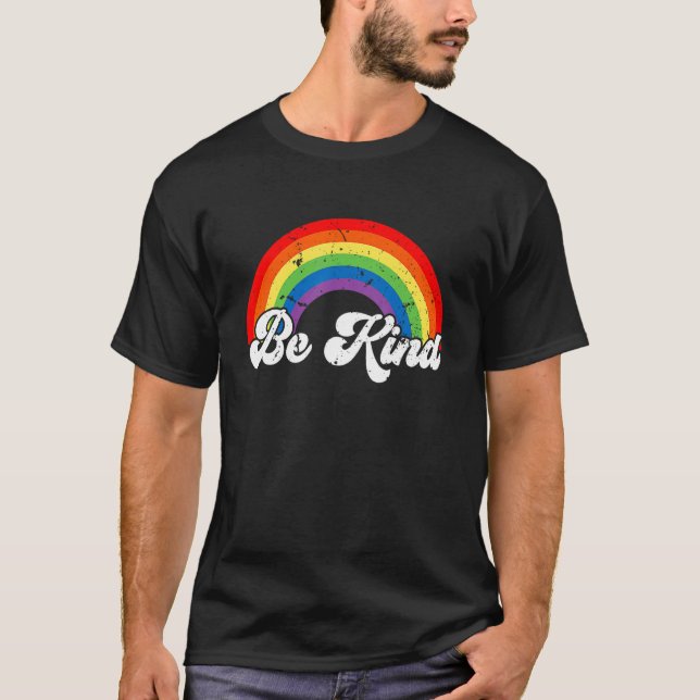 Be Kind Gay Pride LGBT Ally Rainbow Flag Retro Vin T-Shirt (Vorderseite)