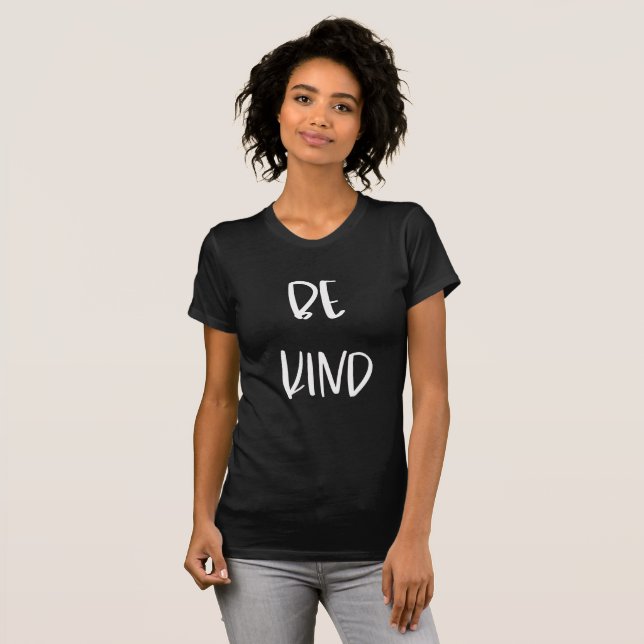 { Be Kind } Girls Empowerment Shirt Erwachsene Grö (Vorne ganz)