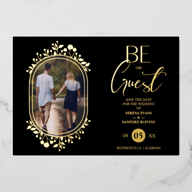Be our Guest Black Wedding Fancy Frame Flowers Folieneinladung (Vorderseite)