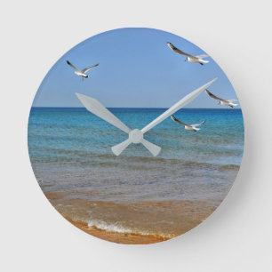 Beach and Seagulls Runde Wanduhr